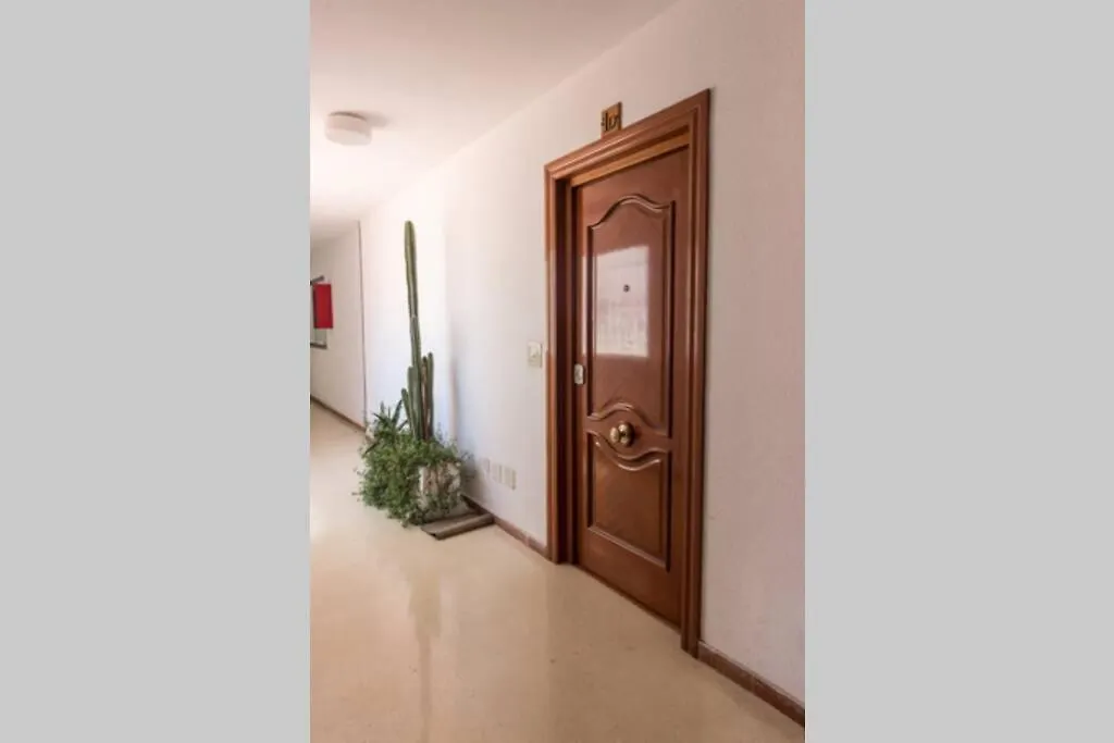 Amplio y luminoso piso para disfrutar del centro de Málaga Apartamento
