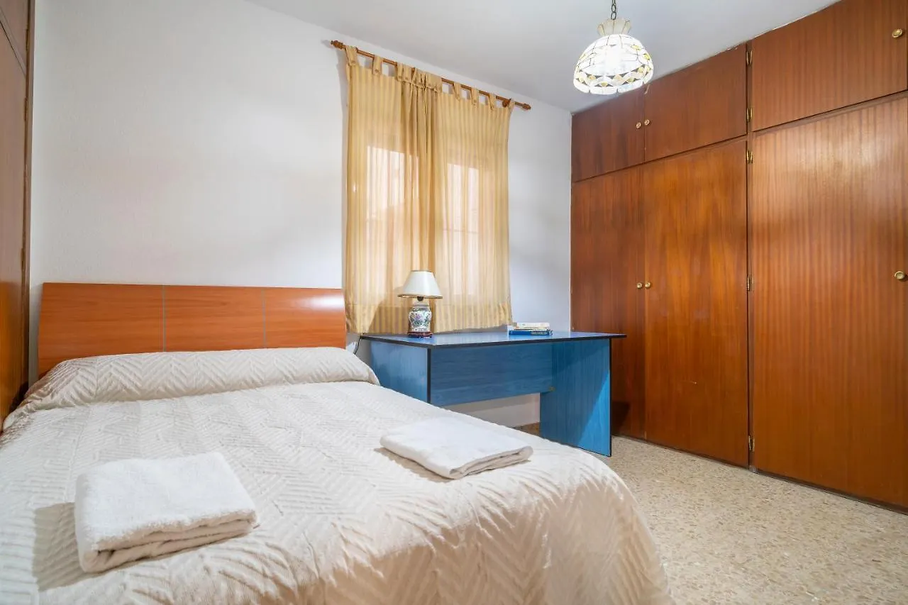 Amplio Piso Para Disfrutar Del Centro De Malaga Con Parking Gratuito 0*,  Espagne