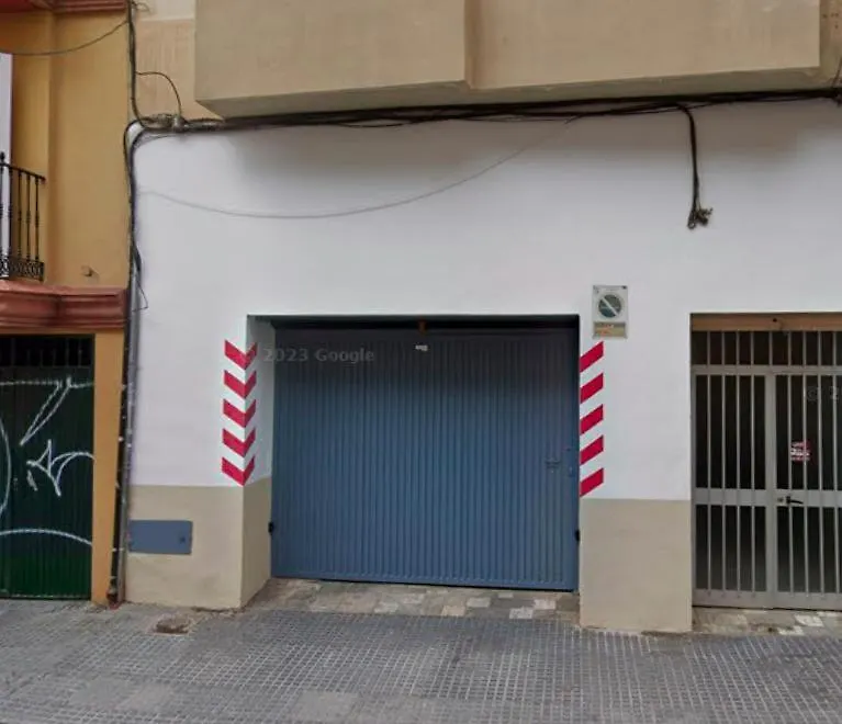 Amplio Piso Para Disfrutar Del Centro De Malaga Con Parking Gratuito 0*,
